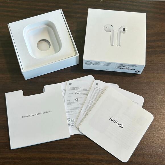 Apple AirPods Box Only with Inserts – Empty Packaging & Manuals - Picture 3 of 9